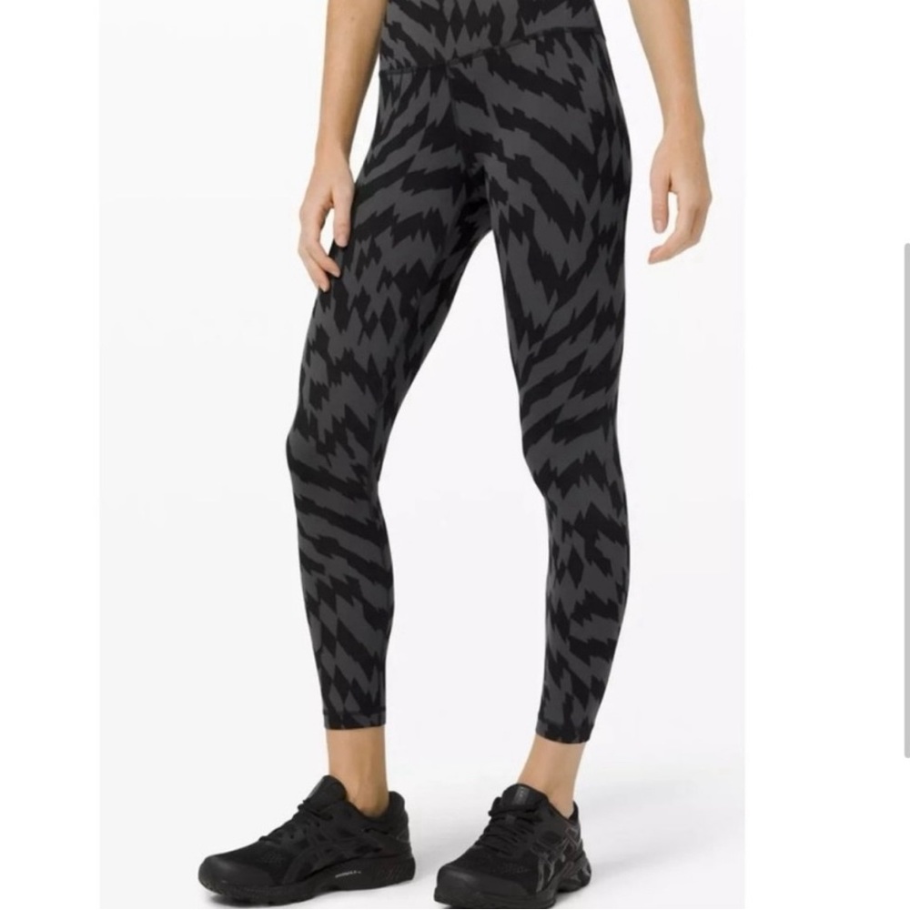 Lululemon invigorate leggings 7/8th length